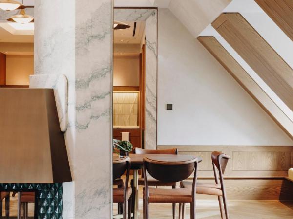 Rosewood Munich : photo 10 de la chambre könig maximilian i. house