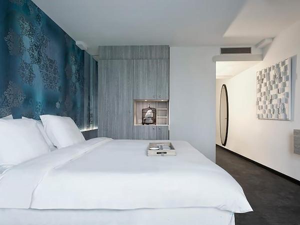 Mainport Hotel Rotterdam, a Hilton Affiliate Hotel : photo 10 de la chambre hébergement avec sauna - côté mer