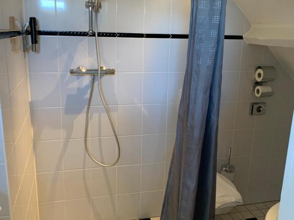 Hotel de la Bourse : photo 6 de la chambre chambre lits jumeaux Économique