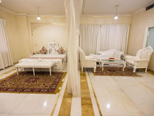 WelcomHeritage Traditional Haveli : photo 7 de la chambre suite