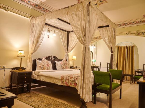 WelcomHeritage Traditional Haveli : photo 7 de la chambre chambre double premium