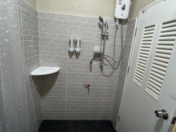 Bang Wa House - MRT Bang Wa Station : photo 6 de la chambre chambre standard lit queen-size