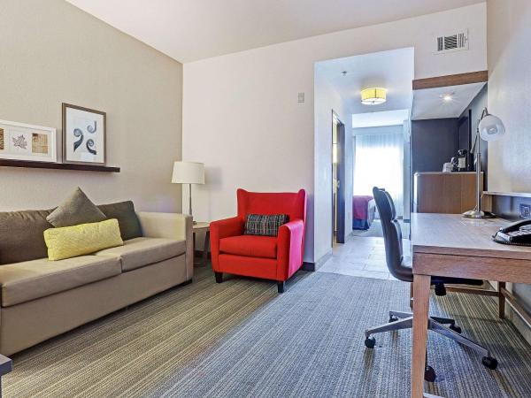 Country Inn & Suites by Radisson Houston Westchase-Westheimer : photo 7 de la chambre suite lit king-size avec canapé-lit - non-fumeurs