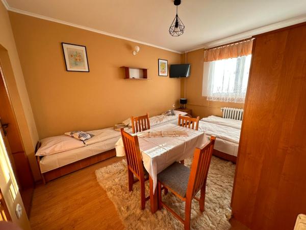 Pokoje Gościnne U Babci : photo 5 de la chambre chambre quadruple