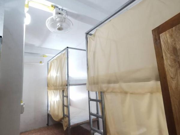 Say My Name : photo 2 de la chambre lit dans dortoir de 8 lits