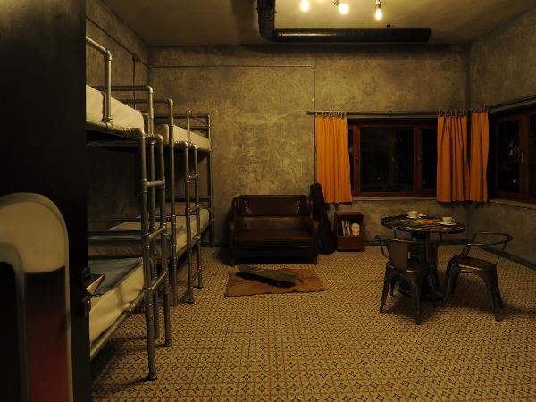 Role Street Hostel : photo 3 de la chambre lit dans dortoir mixte de 6 lits