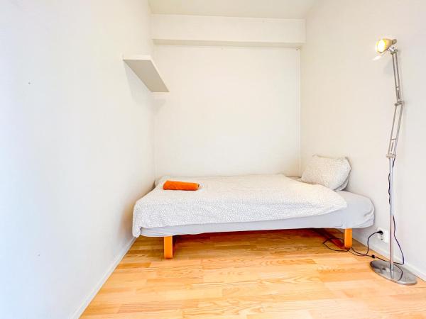 **MODERN ***CENTRAl ***ROOFTOP *** YOU'll LOVE IT : photo 8 de la chambre chambre double standard
