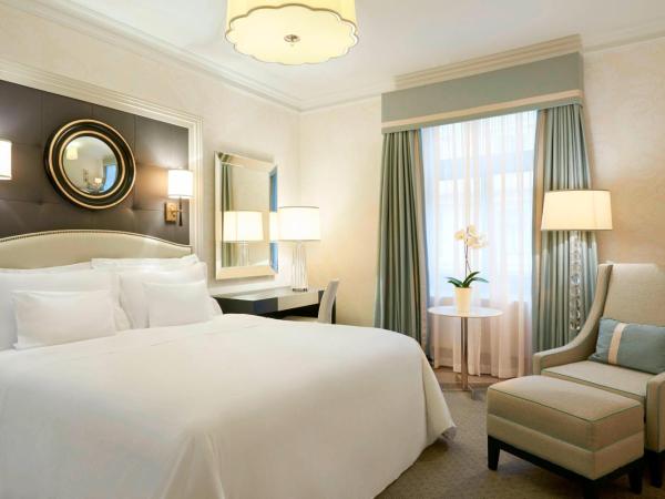 Hotel Bristol, A Luxury Collection Hotel, Warsaw : photo 1 de la chambre chambre lit king-size exécutive bristol plus spacieuse