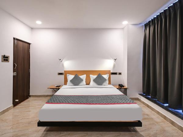 Super Townhouse 1294 De Alphabet Karmanghat : photo 7 de la chambre chambre triple classique