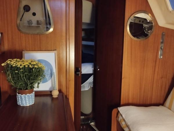 Enjoy our sailboat in Barcelona : photo 10 de la chambre mobile home