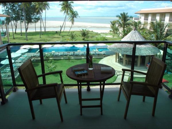 LANTA PURA beach resort-SHA extra plus : photo 1 de la chambre chambre triple
