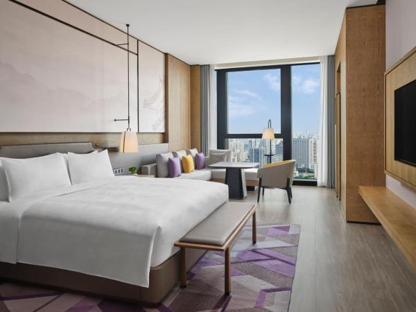 JW Marriott Hotel Xi'an Southwest : photo 2 de la chambre chambre lit king-size premier - vue sur ville