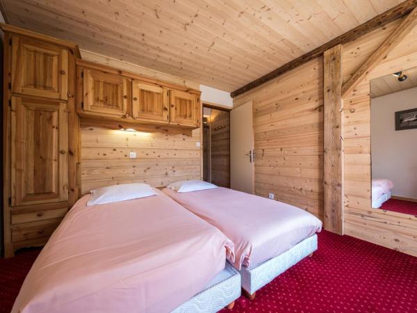 Hotel Le Grand Tetras : photo 1 de la chambre chambre lits jumeaux