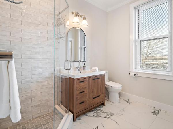 Charlesgate Suites : photo 9 de la chambre studio lit king-size deluxe