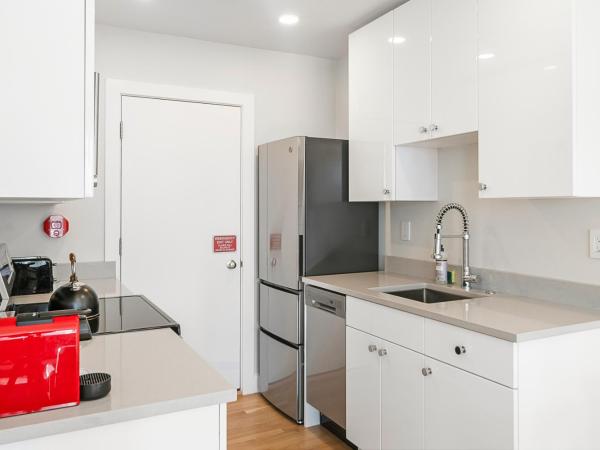 Charlesgate Suites : photo 5 de la chambre studio lit king-size