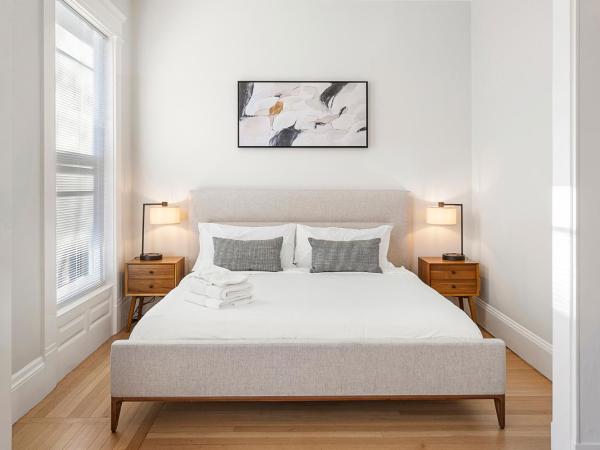 Charlesgate Suites : photo 1 de la chambre studio lit king-size