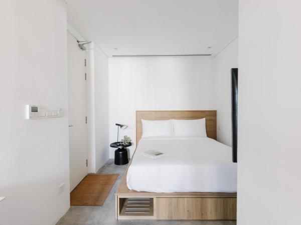 Lloyd's Inn Kuala Lumpur : photo 1 de la chambre chambre double ou lits jumeaux standard avec balcon