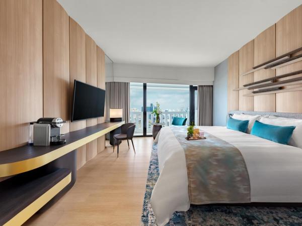PARKROYAL COLLECTION Marina Bay, Singapore : photo 2 de la chambre hébergement lit king-size ou lits jumeaux club collection