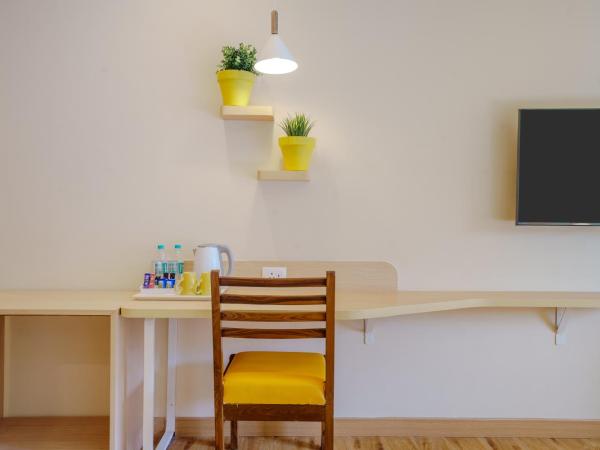 Bloom Hotel - Karol Bagh : photo 4 de la chambre chambre double deluxe