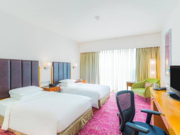 Courtyard by Marriott Hyderabad : photo 3 de la chambre chambre lits jumeaux supérieure