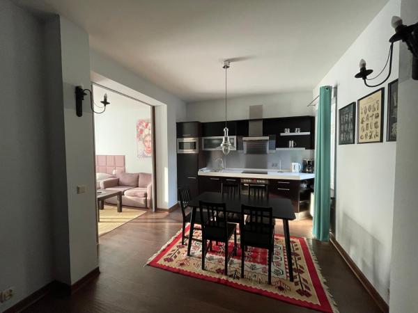 Willa 4 Pory Roku & Uznam : photo 2 de la chambre apartment with balcony - uznam