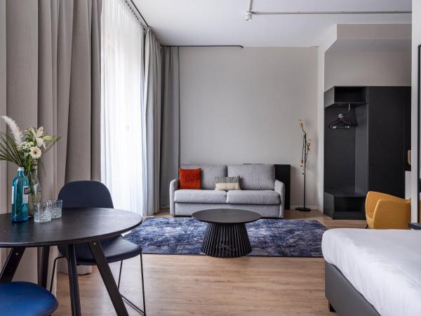 numa I Bloc Rooms & Apartments : photo 7 de la chambre duplex