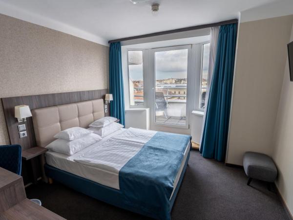 Medos Hotel : photo 6 de la chambre chambre double supérieure avec balcon