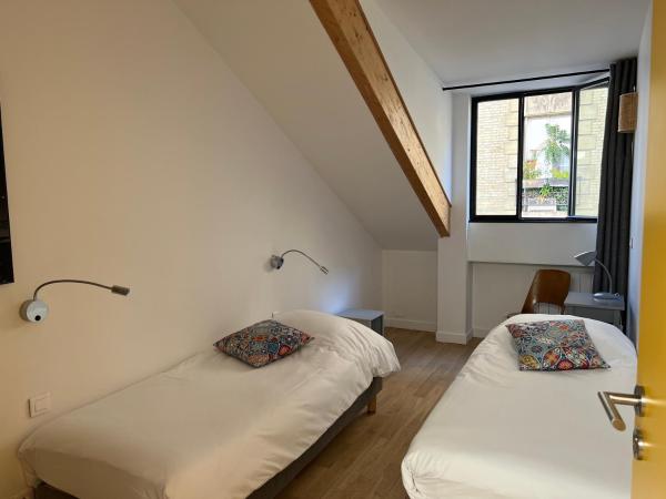 Hôtel Villa Blomet : photo 6 de la chambre appartement 3 chambres