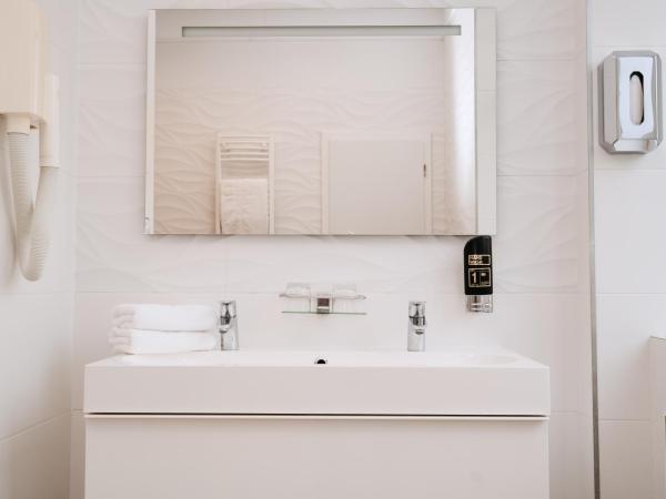 Union Hotel Prague : photo 2 de la chambre chambre double deluxe avec baignoire