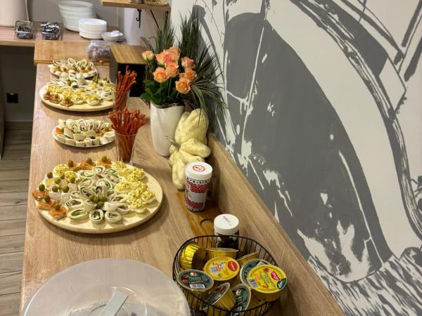 Guest Apartments Orłowo : photo 2 de la chambre chambre double avec salle de bains privative