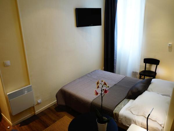 Hotel Zora : photo 1 de la chambre chambre double