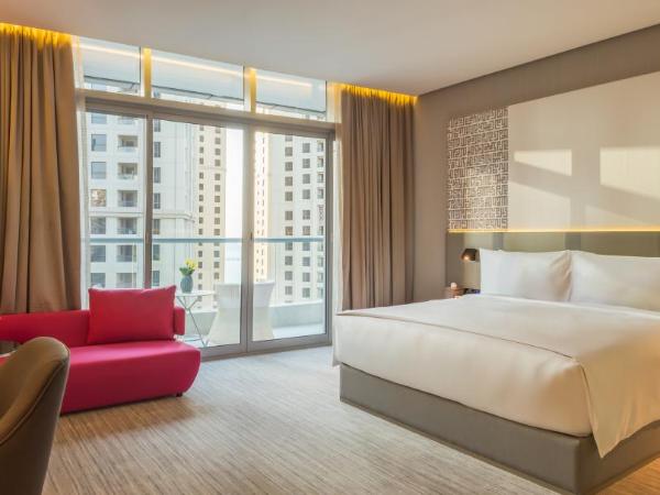 InterContinental Dubai Marina, an IHG Hotel : photo 3 de la chambre luxueuse chambre king avec balcon