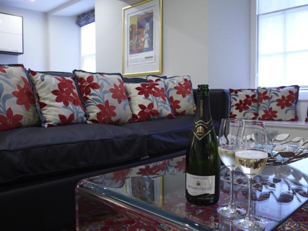 24 Royal Terrace : photo 8 de la chambre studio apartment with lower ground floor access. limited views.