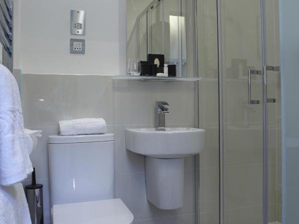 24 Royal Terrace : photo 5 de la chambre chambre simple - vue sur jardin