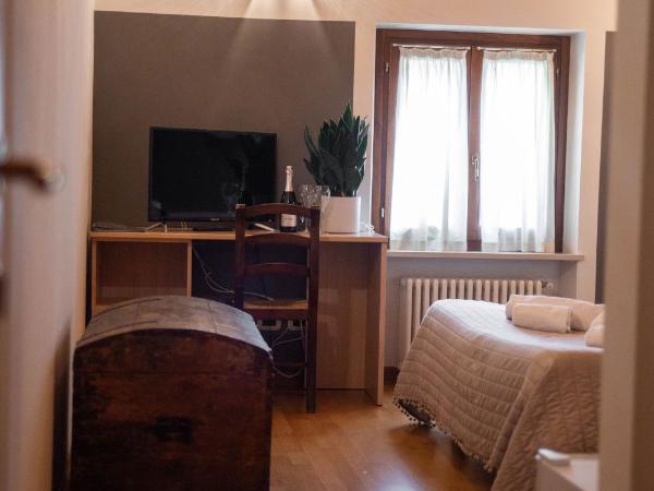 Pietra di Verona Residenza : photo 6 de la chambre chambre double ou lits jumeaux