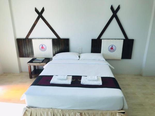 Saensukkho Green Hotel & Resort : photo 4 de la chambre chambre double supérieure