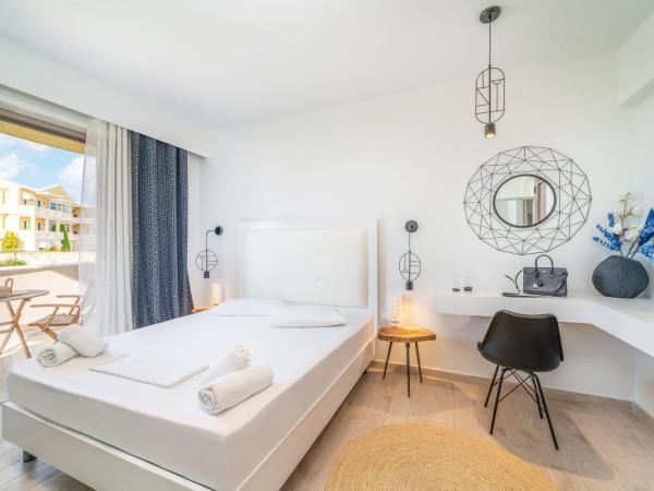 San Giovanni Beach Resort and Suites : photo 1 de la chambre chambre deluxe