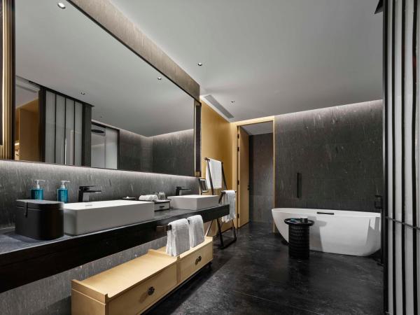 Hilton Nanjing Niushoushan : photo 4 de la chambre suite lits jumeaux 1 chambre
