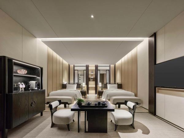 Hilton Nanjing Niushoushan : photo 1 de la chambre chambre lits jumeaux exécutive