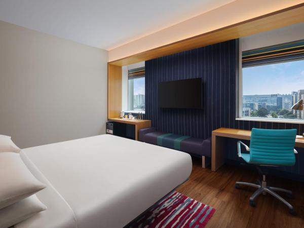 Aloft Bengaluru Outer Ring Road : photo 2 de la chambre club room, 1 king, city view, high floor