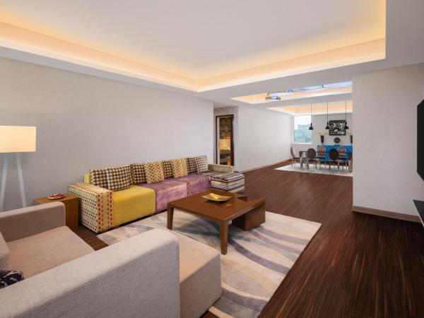 Aloft Bengaluru Outer Ring Road : photo 4 de la chambre breezy suite, 1 bedroom presidential suite, 1 king