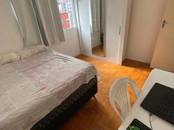 Quarto espaçoso e silencioso : photo 3 de la chambre chambre double