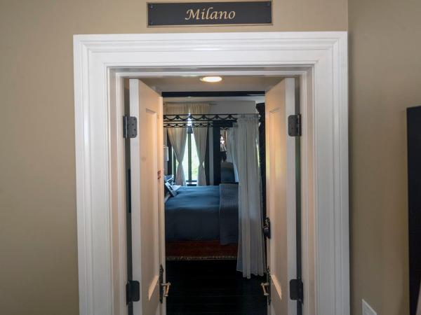 Villa D' Citta : photo 1 de la chambre chambre de luxe avec lit king-size et lit double