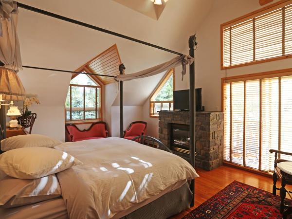 Beaujolais Boutique B&B at Thea's House : photo 6 de la chambre chambre lit king-size deluxe