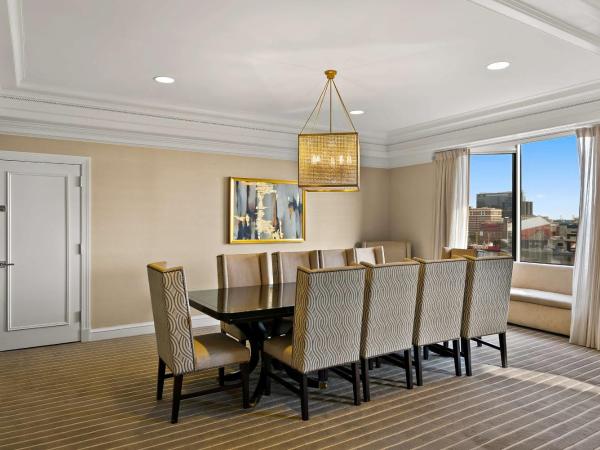 The Royal Sonesta Harbor Court Baltimore : photo 3 de la chambre chambre double ou lits jumeaux avec vue