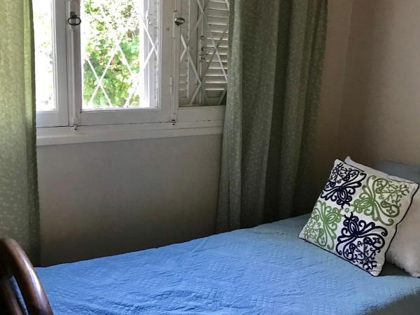 Hostel Casa Don Vicente : photo 1 de la chambre chambre lit queen-size avec salle de bains commune 