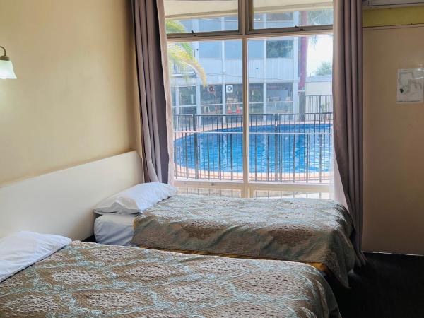 Jacksons Motor Inn : photo 5 de la chambre chambre familiale standard