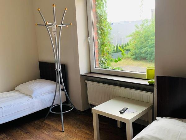 Boutique Hostel : photo 9 de la chambre chambre double avec salle de bains commune