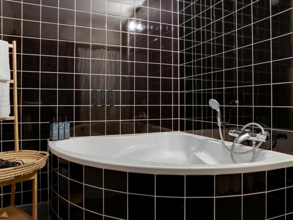 ClinkMama : photo 4 de la chambre suite couple du mama