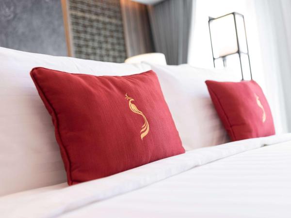 Ramada Plaza by Wyndham Chao Fah Phuket : photo 2 de la chambre chambre lit king-size deluxe - accessible aux personnes à mobilité réduite